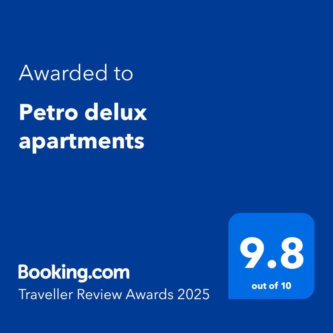 Petro Delux Apartments คอนัส ภายนอก รูปภาพ