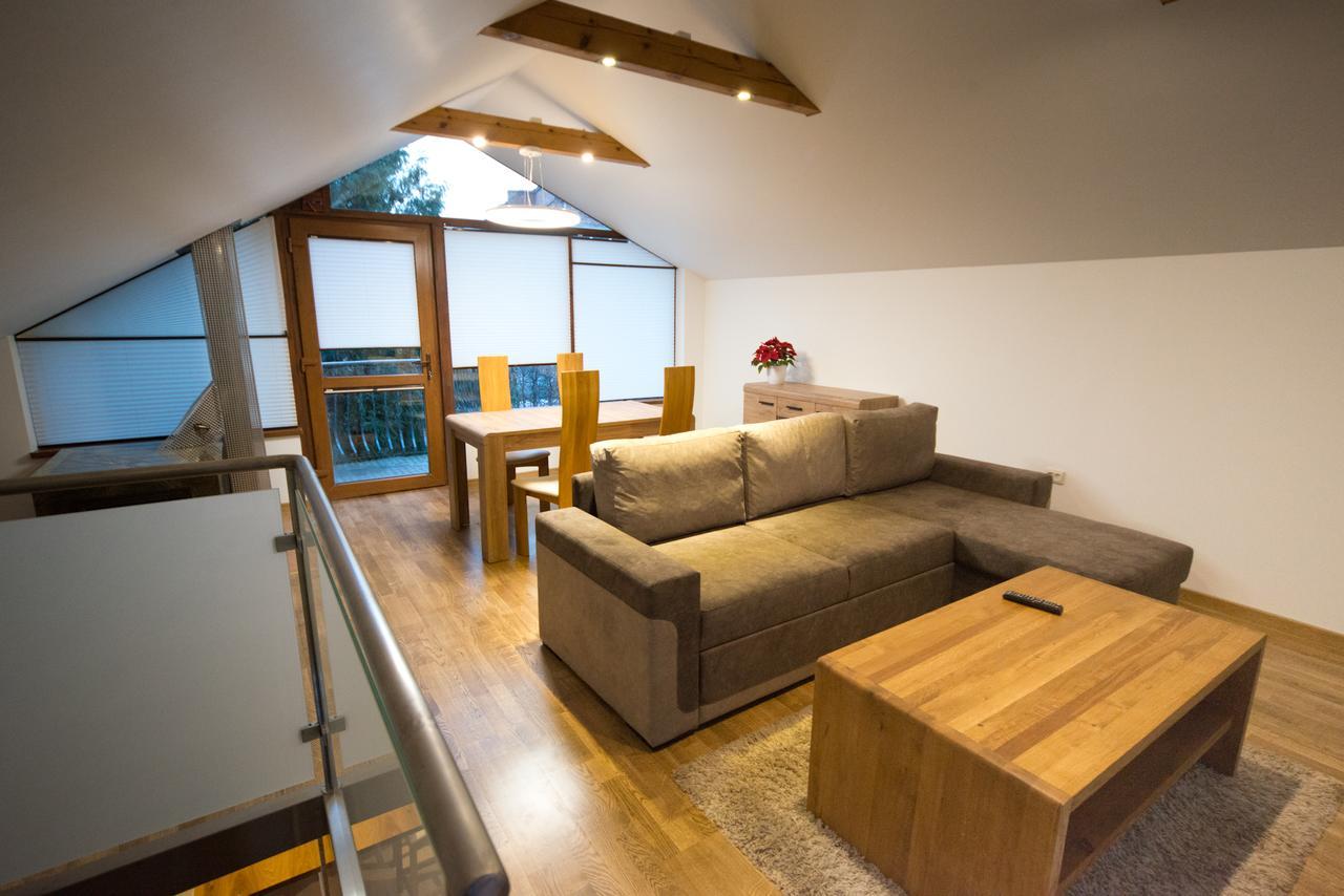 Petro Delux Apartments คอนัส ภายนอก รูปภาพ