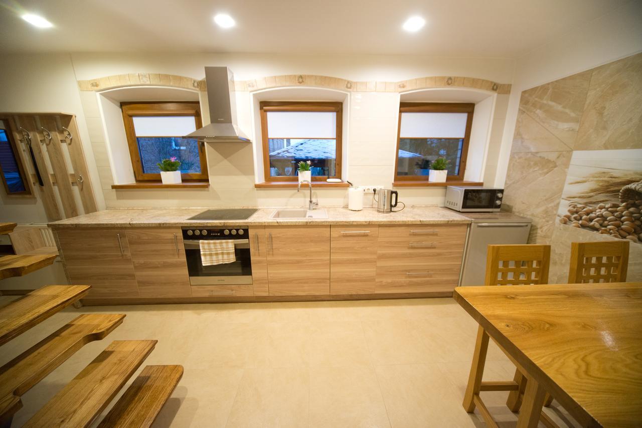 Petro Delux Apartments คอนัส ภายนอก รูปภาพ